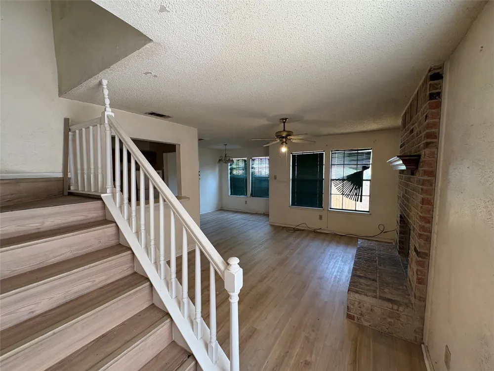 625 Manco Road #112 Lewisville, TX 75067