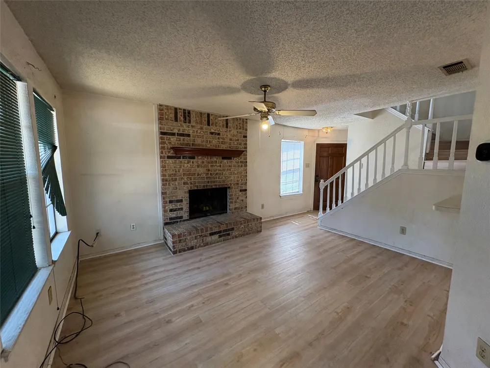 625 Manco Road #112 Lewisville, TX 75067