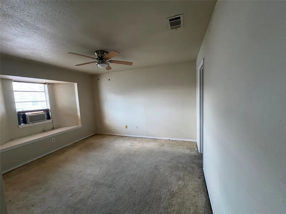 625 Manco Road #112 Lewisville, TX 75067