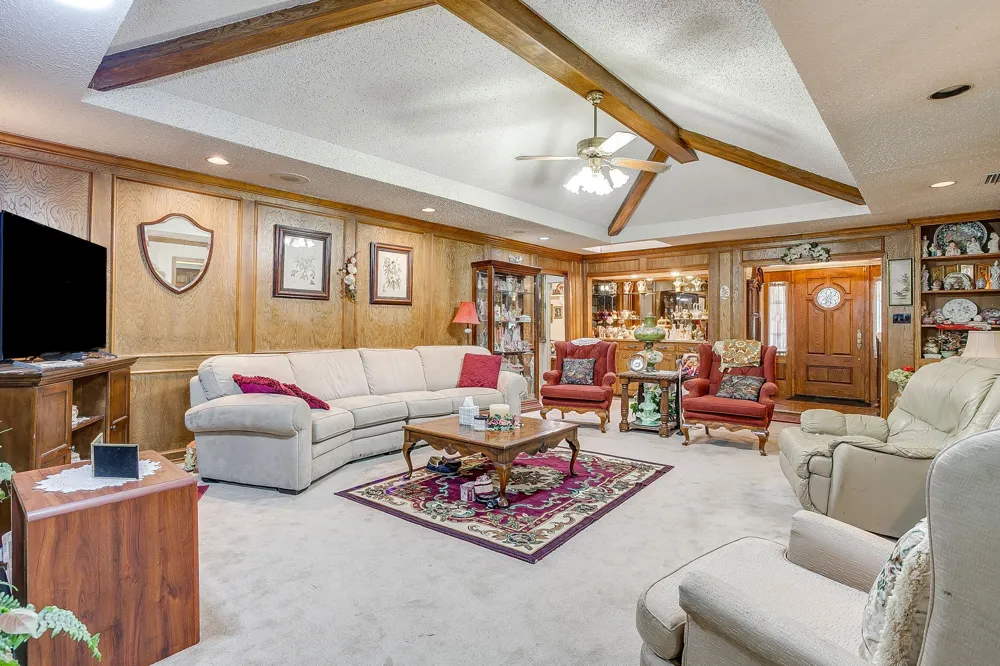 3113 County Road 530B Burleson, TX 76028