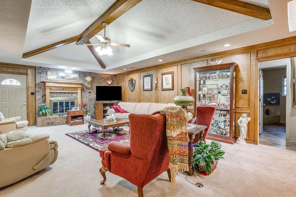 3113 County Road 530B Burleson, TX 76028