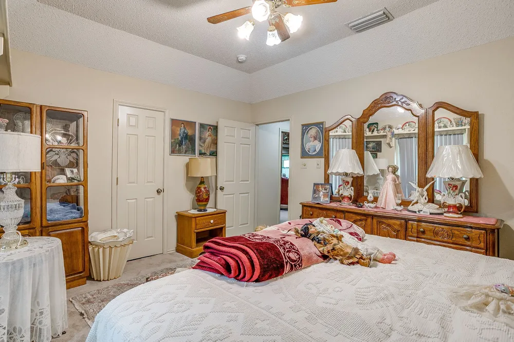 3113 County Road 530B Burleson, TX 76028