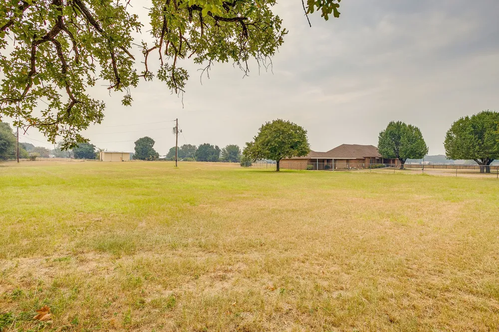 3113 County Road 530B Burleson, TX 76028