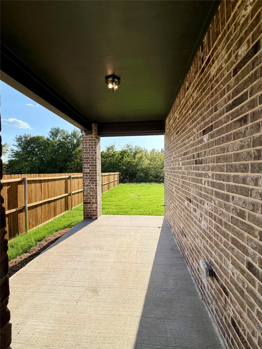 390 Devonshire Drive Greenville, TX 75401