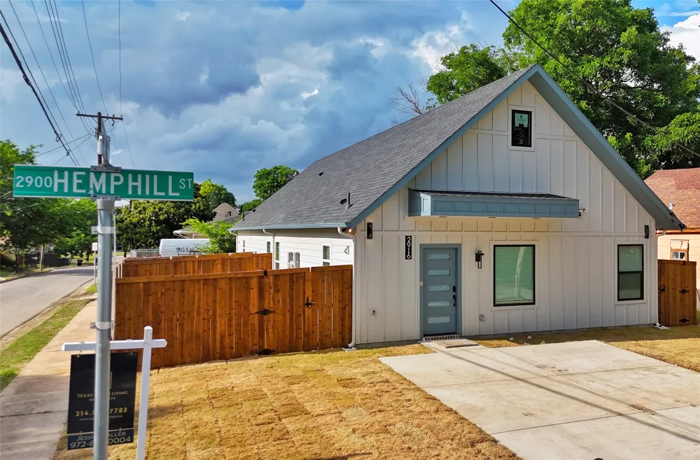 2916 Hemphill Street #A Greenville, TX 75401