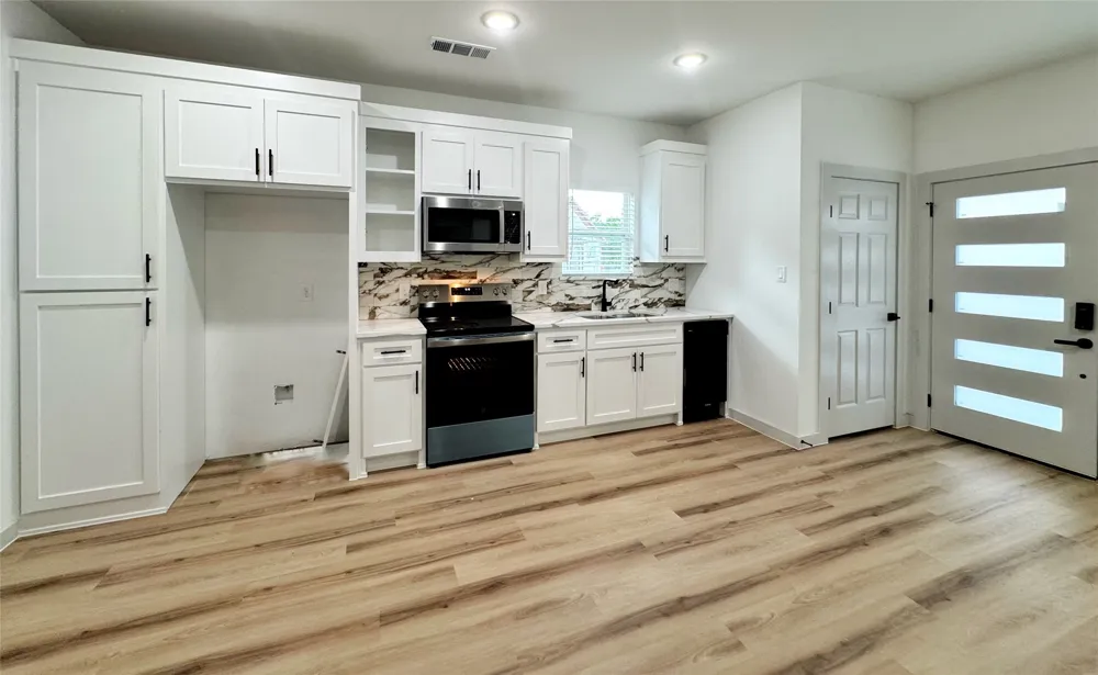 2916 Hemphill Street #A Greenville, TX 75401