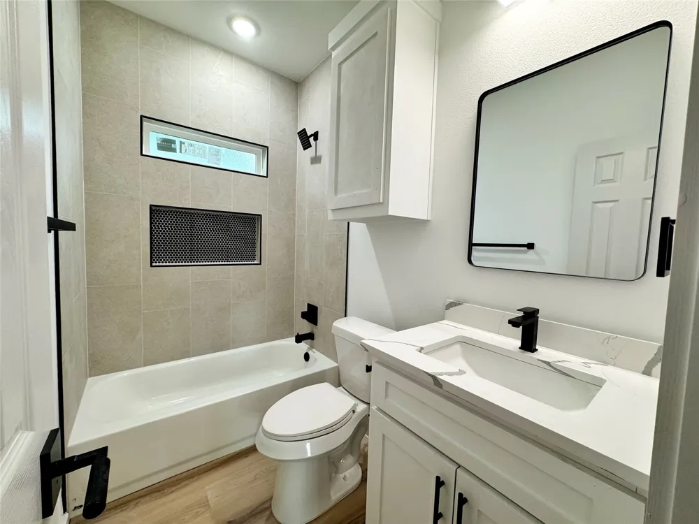 2916 Hemphill Street #A Greenville, TX 75401