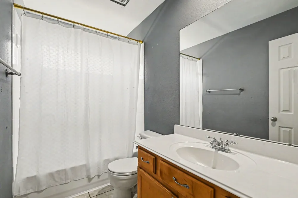 10800 Emerald Park Lane Fort Worth, TX 76052