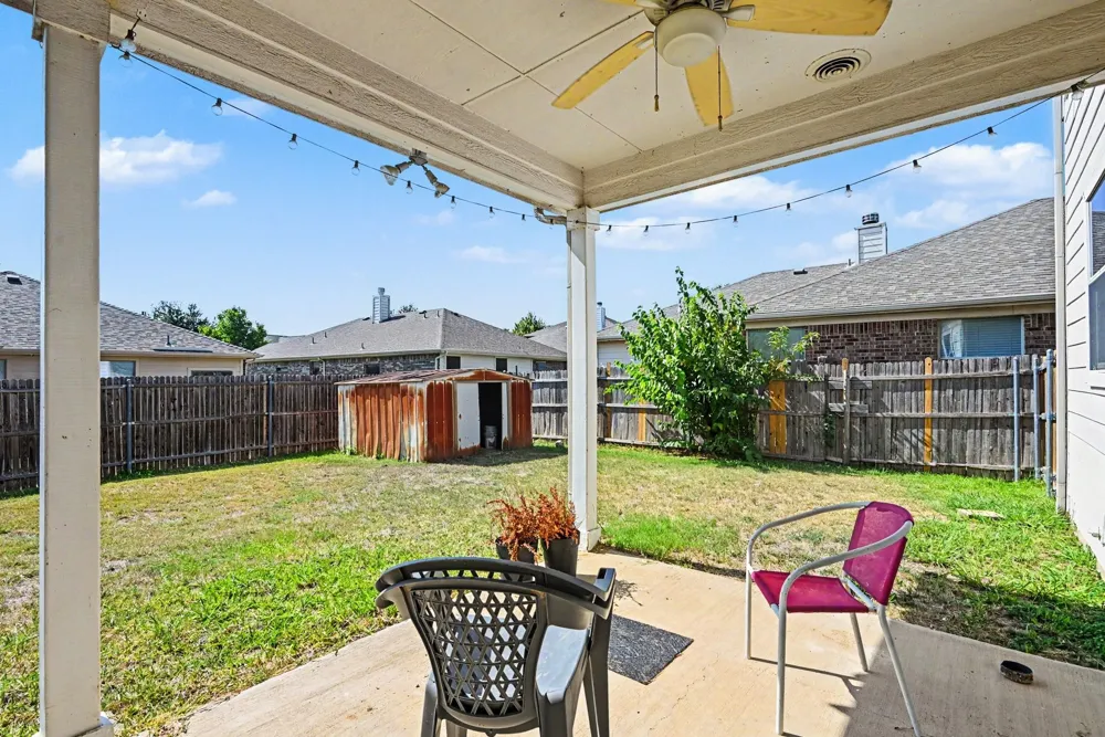10800 Emerald Park Lane Fort Worth, TX 76052
