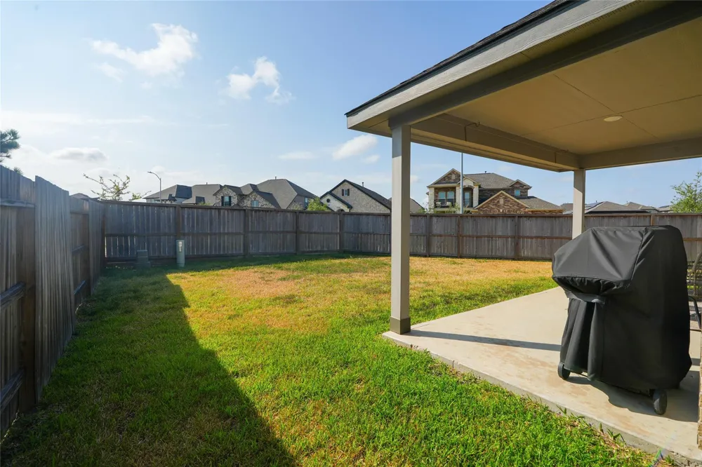 8446 Manta Circle Dr Cypress, TX 77433