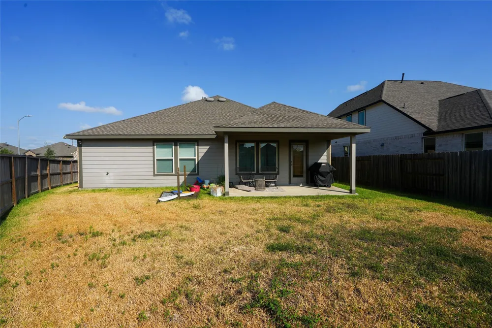 8446 Manta Circle Dr Cypress, TX 77433