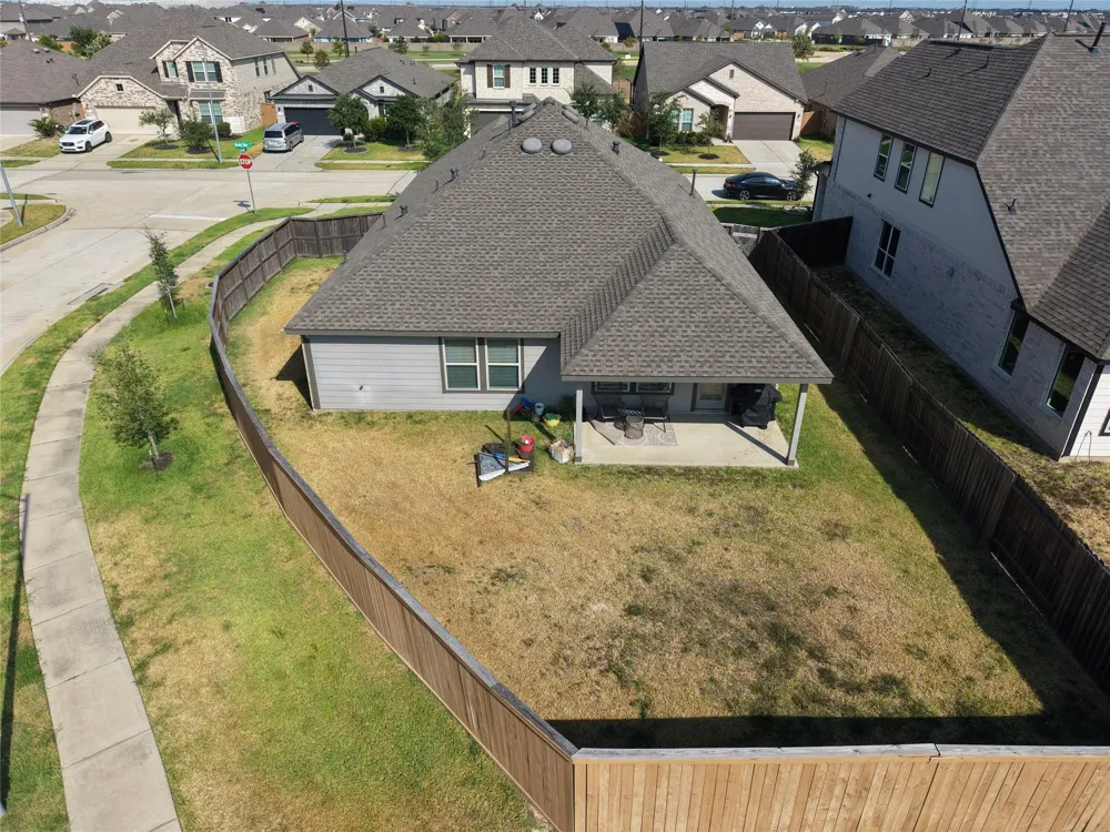 8446 Manta Circle Dr Cypress, TX 77433