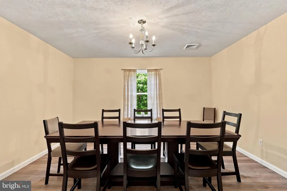152 GRANITE ROAD Long Pond, PA 18334