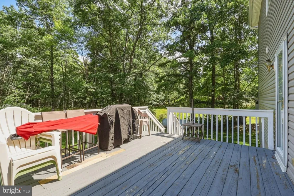 152 GRANITE ROAD Long Pond, PA 18334