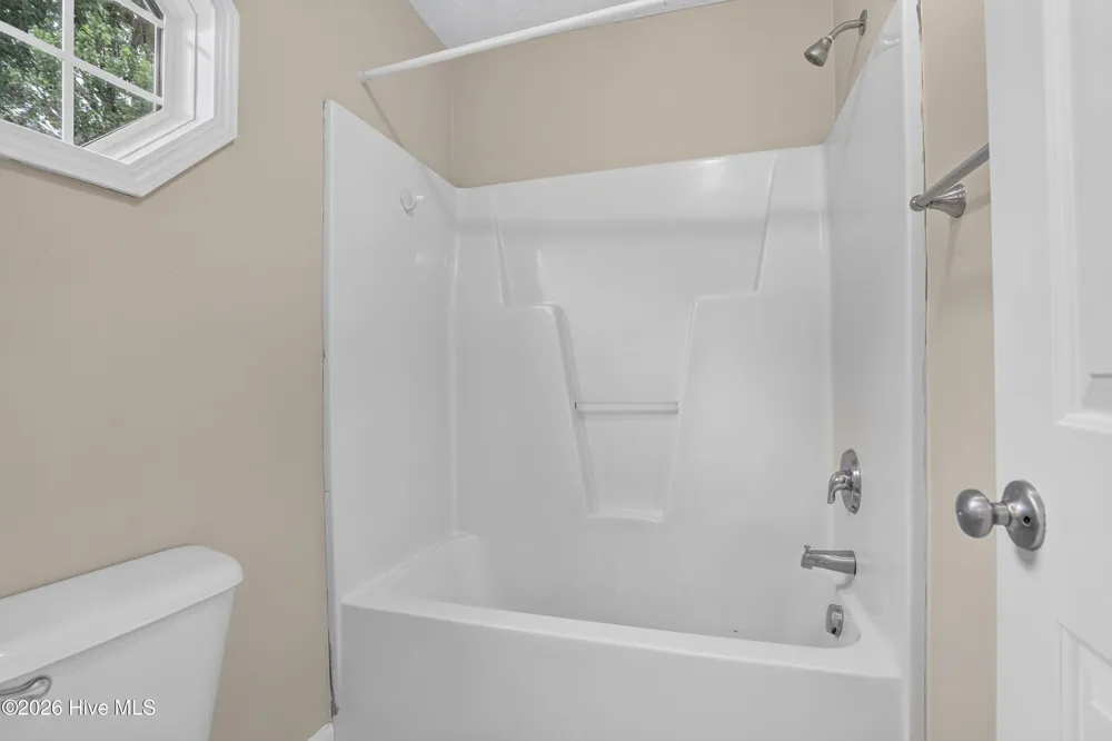 321 Rose Bud Lane Holly Ridge, NC 28445