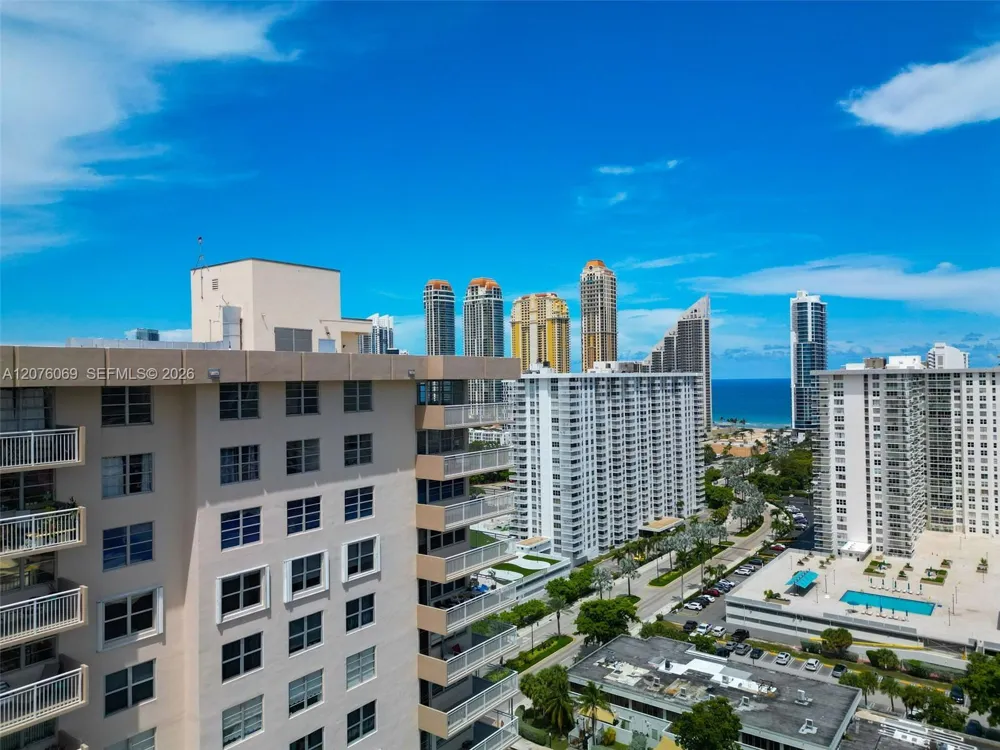 250 174th St #2304 Sunny Isles Beach, FL 33160