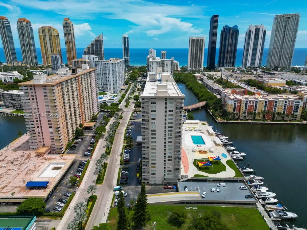 250 174th St #2304 Sunny Isles Beach, FL 33160