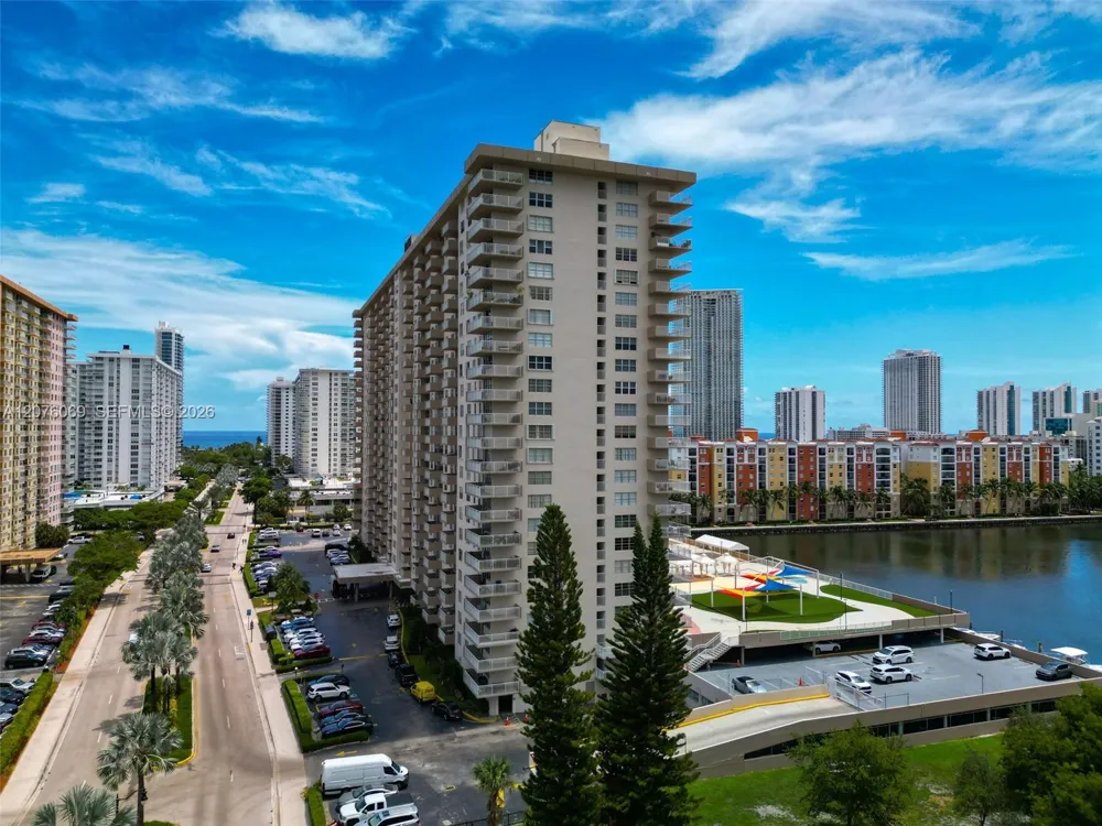 250 174th St #2304 Sunny Isles Beach, FL 33160