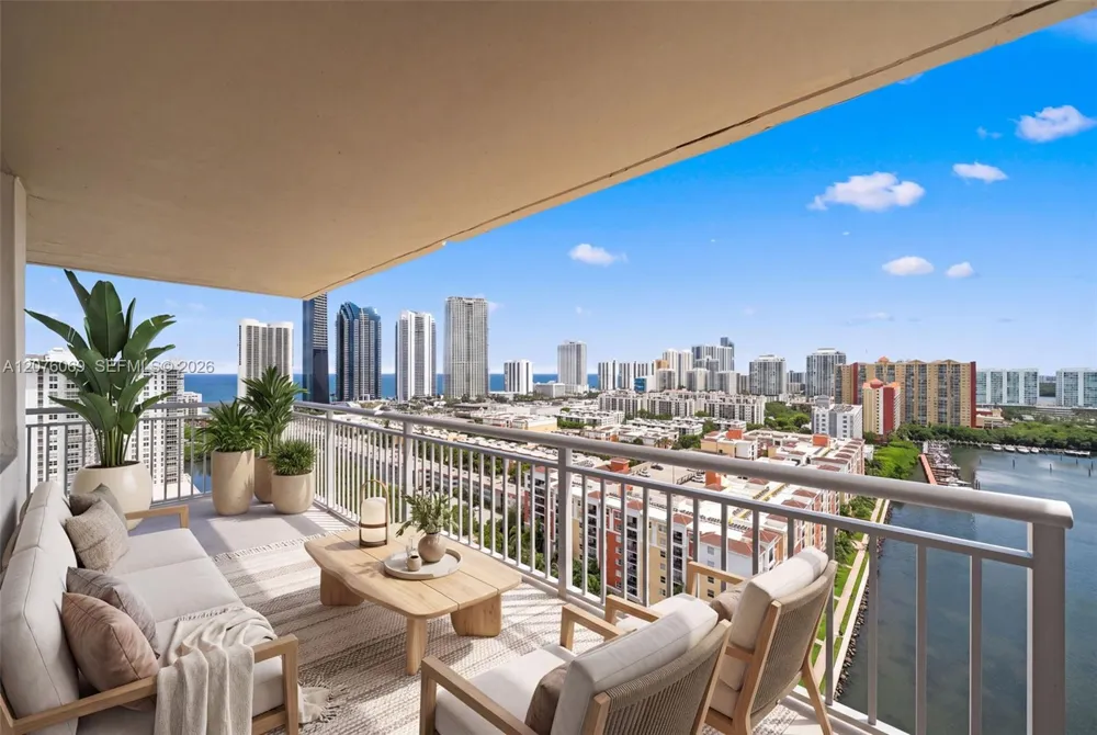 250 174th St #2304 Sunny Isles Beach, FL 33160