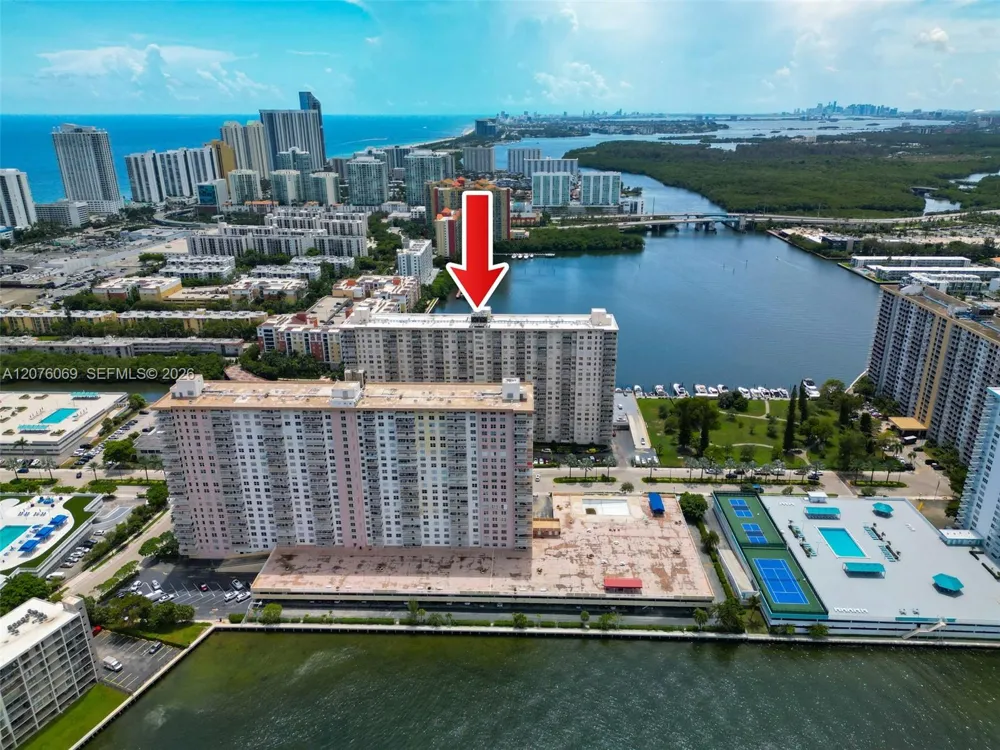 250 174th St #2304 Sunny Isles Beach, FL 33160