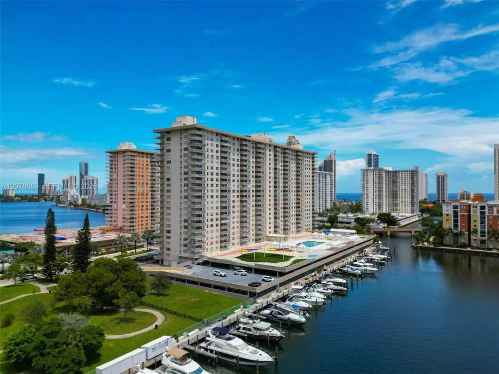 250 174th St #2304 Sunny Isles Beach, FL 33160