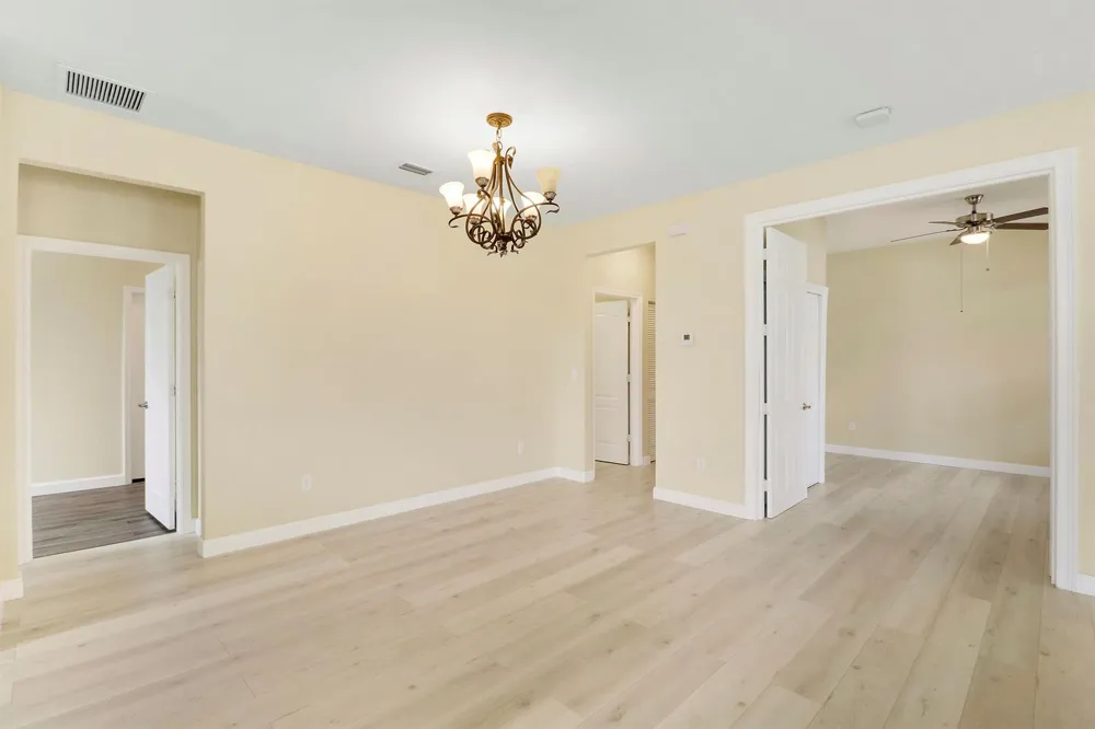 8292 NW GREENBANK CIRCLE Port St. Lucie, FL 34987
