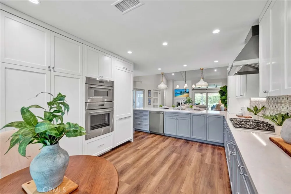 12412 Saint James Way Tustin, CA 92780