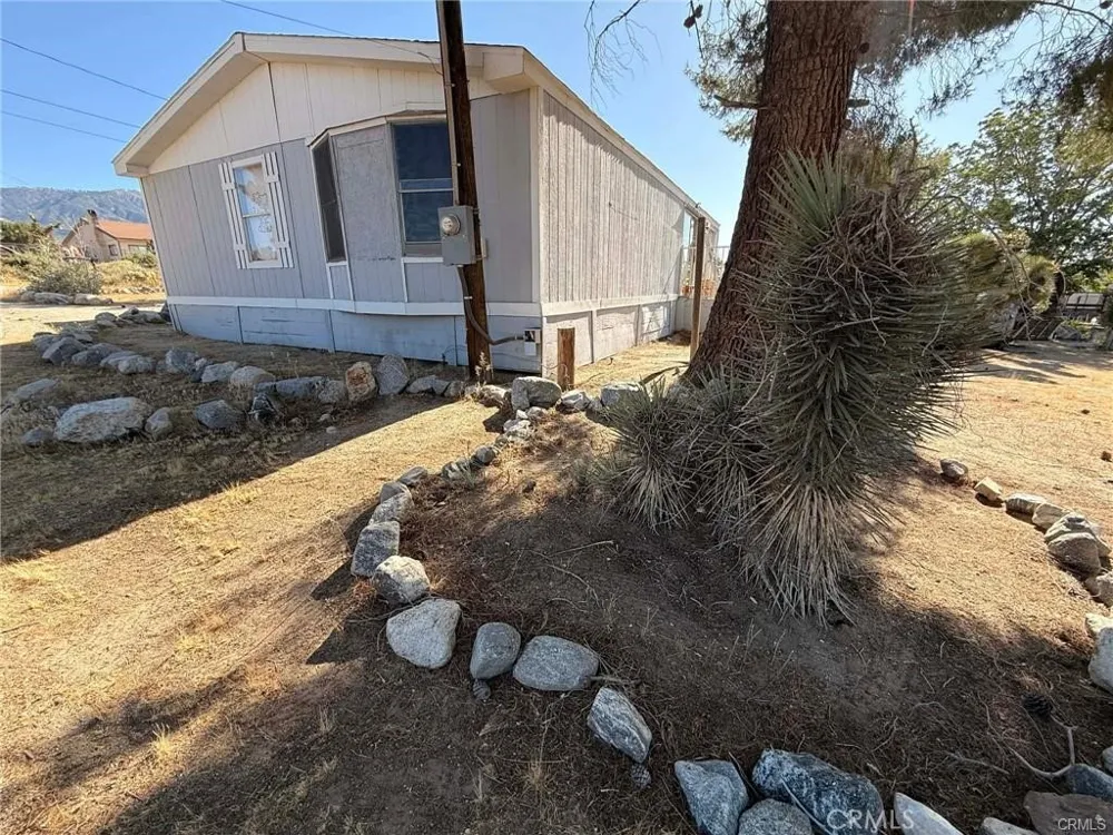 10623 Desert View Pinon Hills, CA 92372