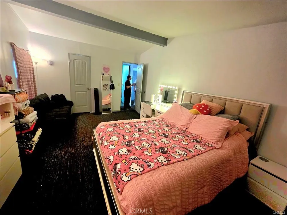 10623 Desert View Pinon Hills, CA 92372