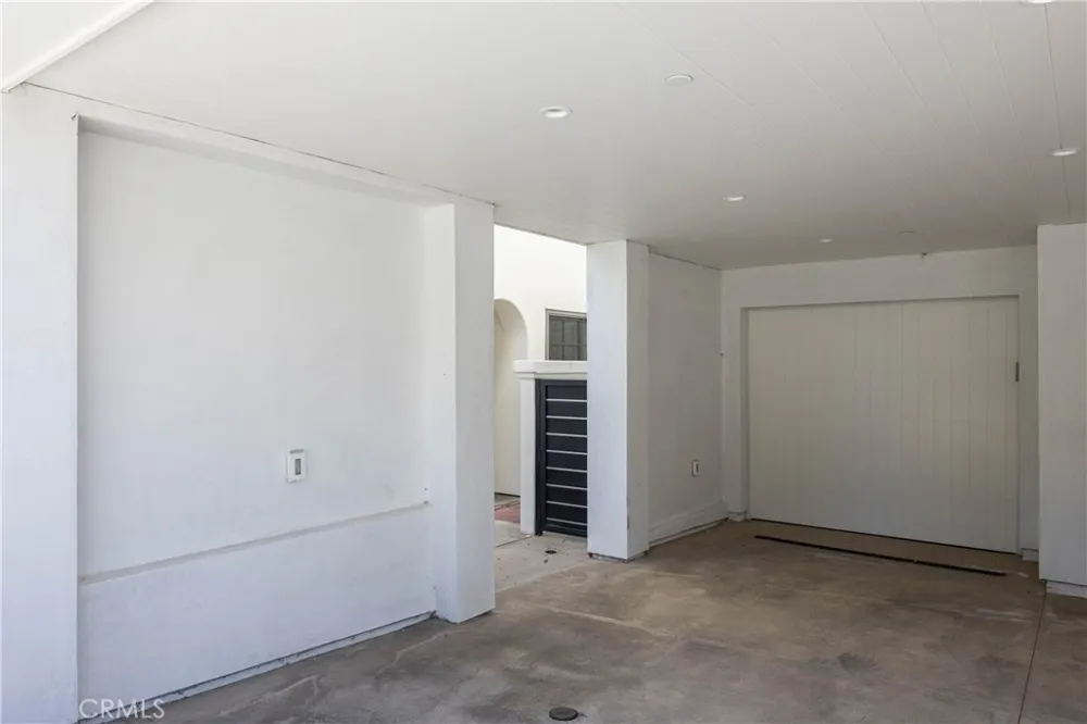 506 Goldenrod Ave Corona del Mar, CA 92625