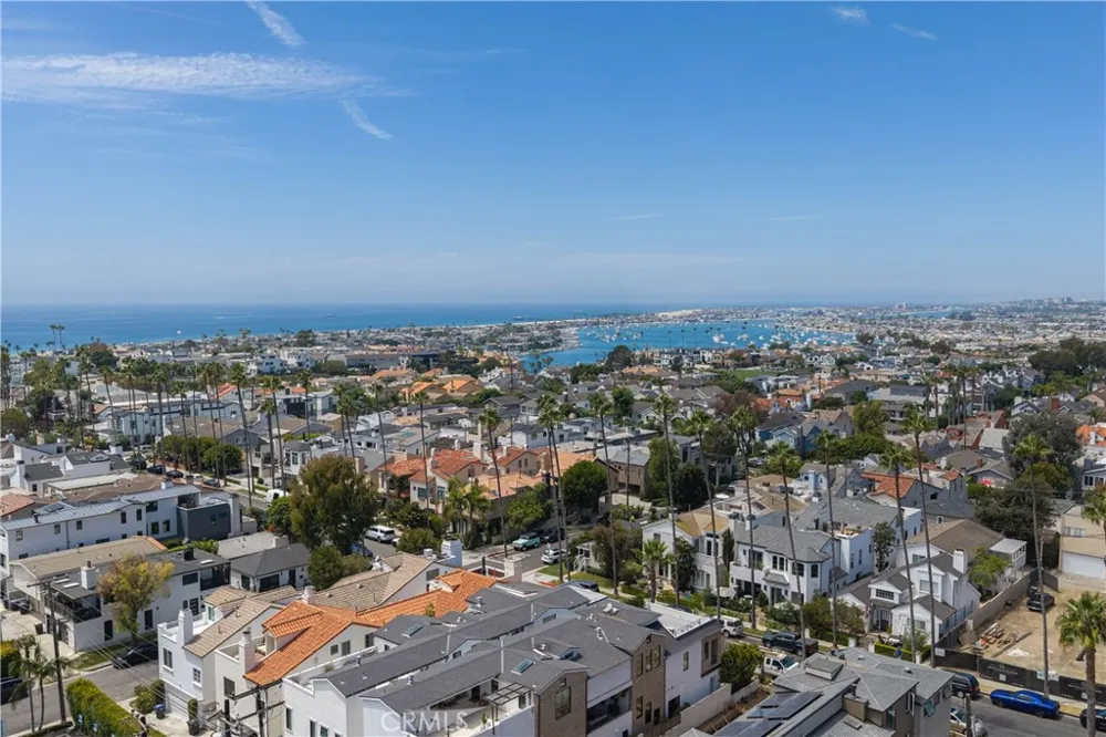 506 Goldenrod Ave Corona del Mar, CA 92625