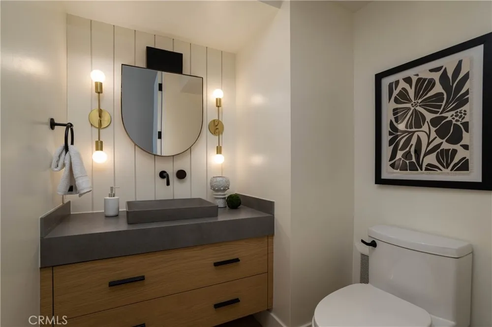 506 Goldenrod Ave Corona del Mar, CA 92625