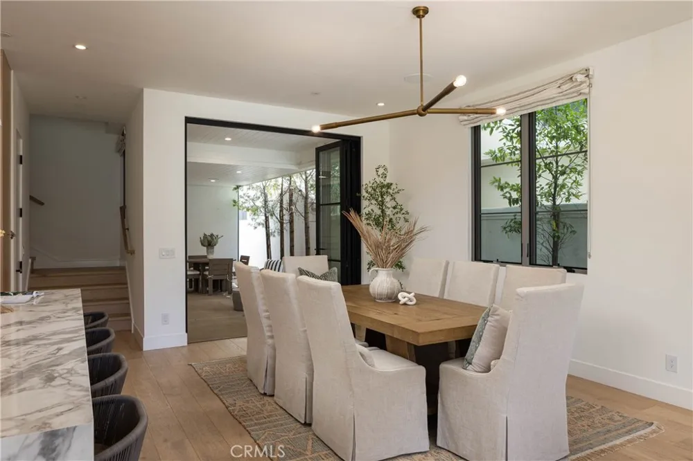 506 Goldenrod Ave Corona del Mar, CA 92625