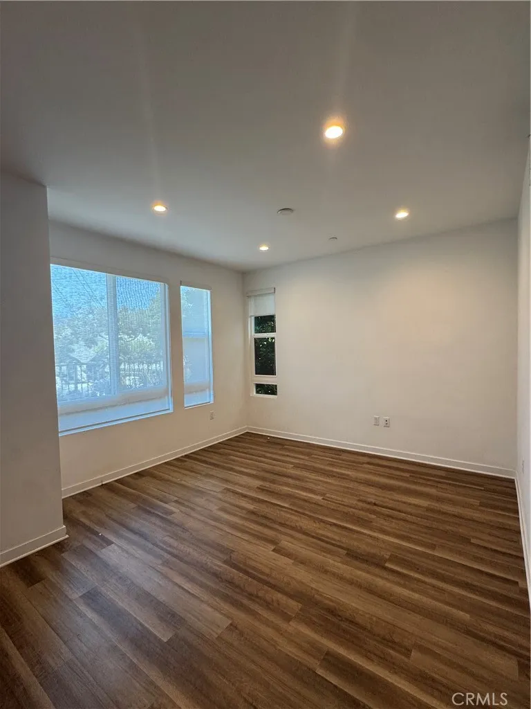 1654 Pomona Costa Mesa, CA 92627