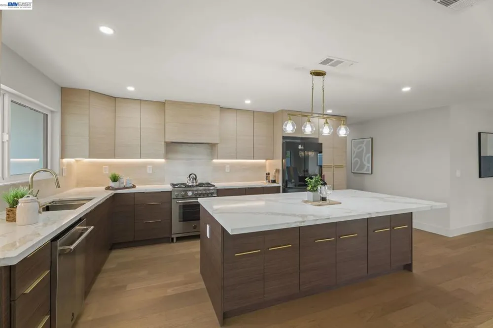 4294 Delaware Dr Fremont, CA 94538