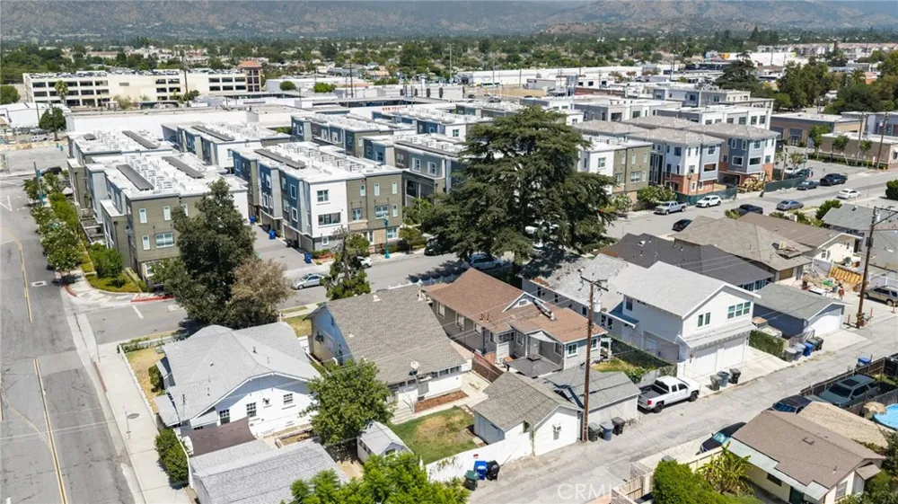 168 W Orange Street Covina, CA 91723