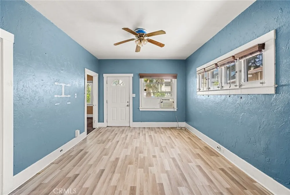 168 W Orange Street Covina, CA 91723