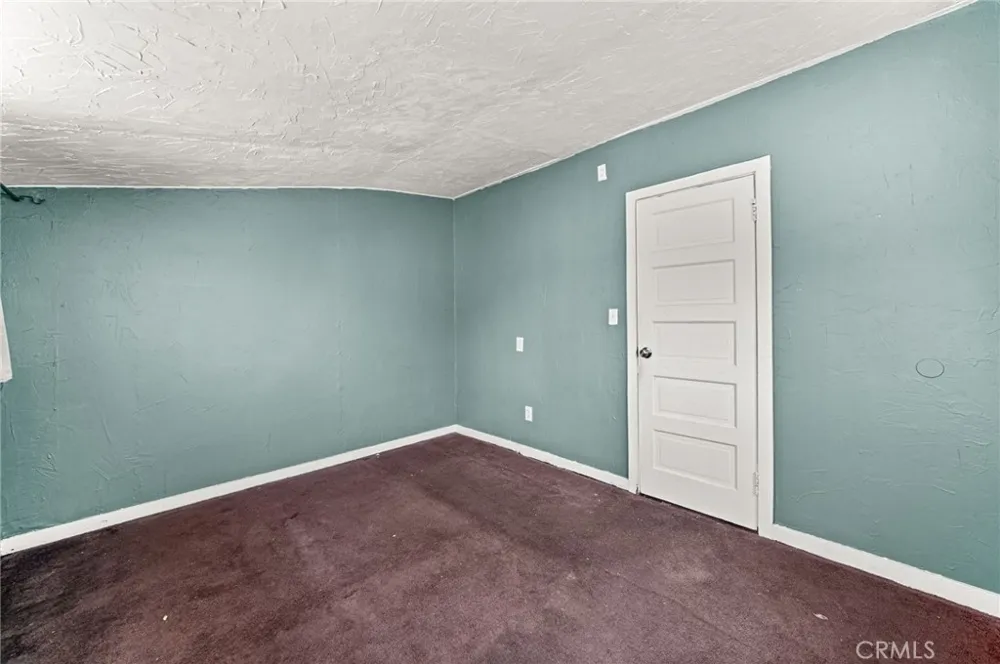 168 W Orange Street Covina, CA 91723