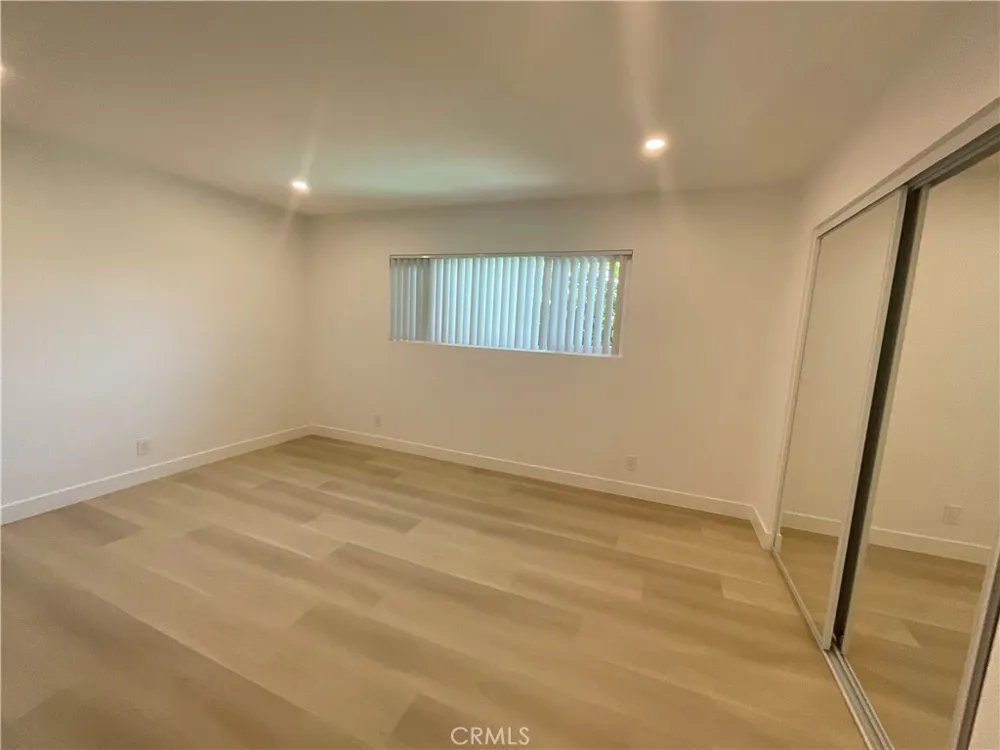 219 15th Street #5 Huntington Beach, CA 92648