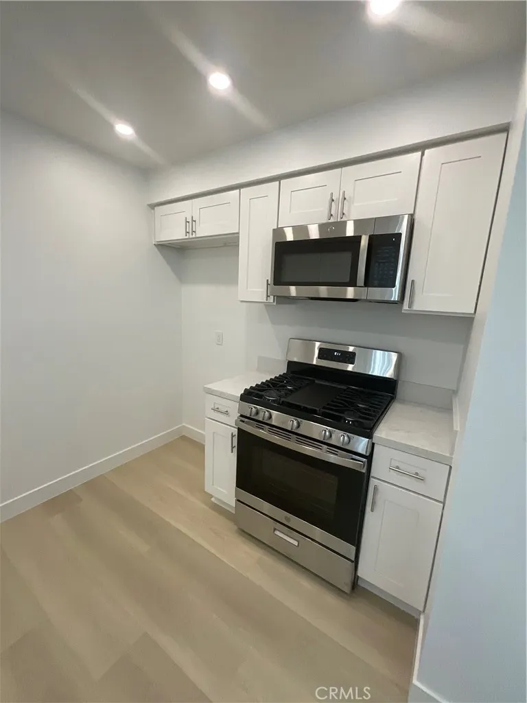 219 15th Street #5 Huntington Beach, CA 92648