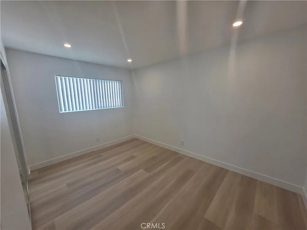 219 15th Street #5 Huntington Beach, CA 92648