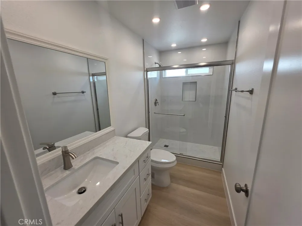 219 15th Street #5 Huntington Beach, CA 92648