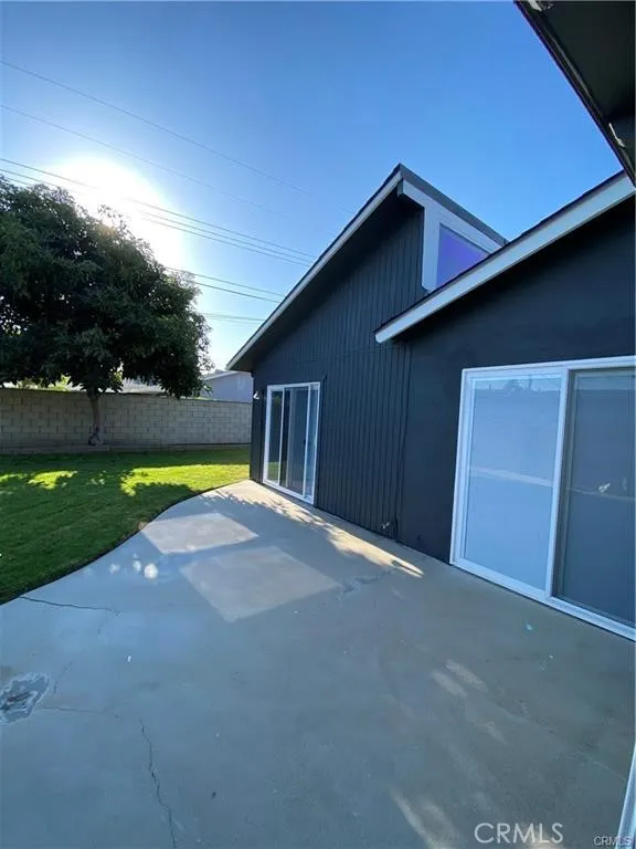 16131 Warren Lane Huntington Beach, CA 92649