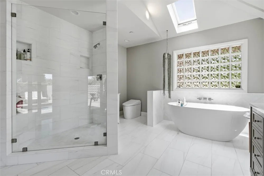2184 Arrowhead Santa Maria, CA 93455