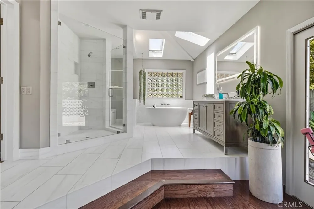 2184 Arrowhead Santa Maria, CA 93455
