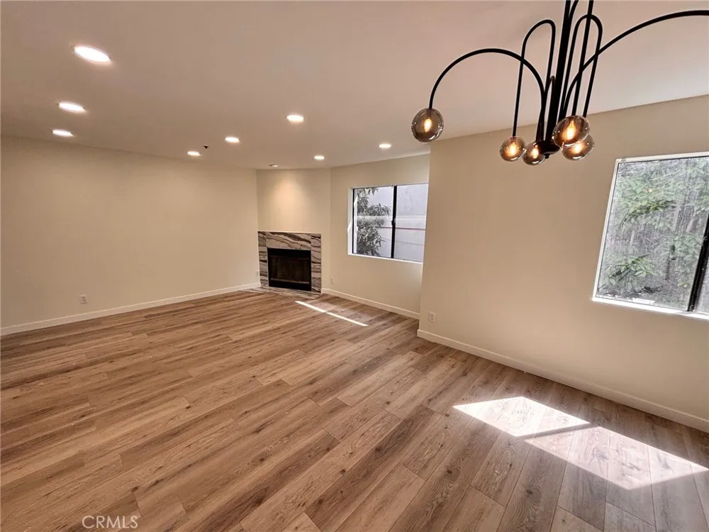 1039 Sonora Avenue #3 Glendale, CA 91201