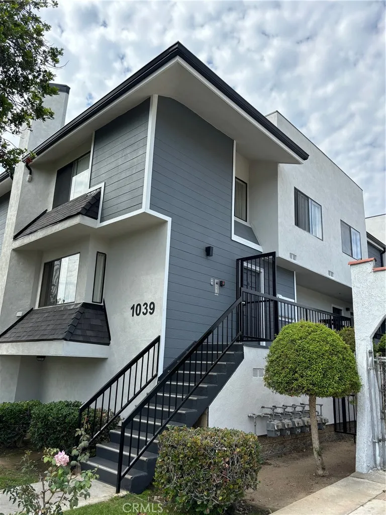 1039 Sonora Avenue #3 Glendale, CA 91201