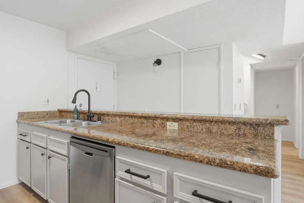 6191 Rancho Mission Road #315 San Diego, CA 92108