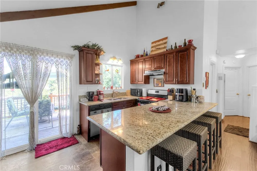 24896 Matterhorn Court Crestline, CA 92325