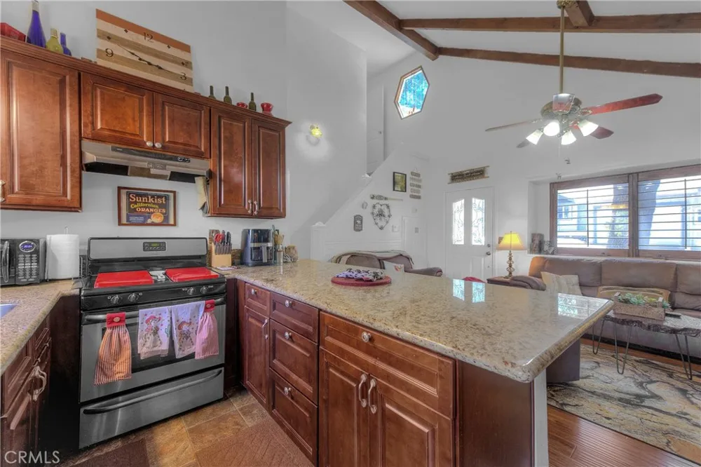 24896 Matterhorn Court Crestline, CA 92325